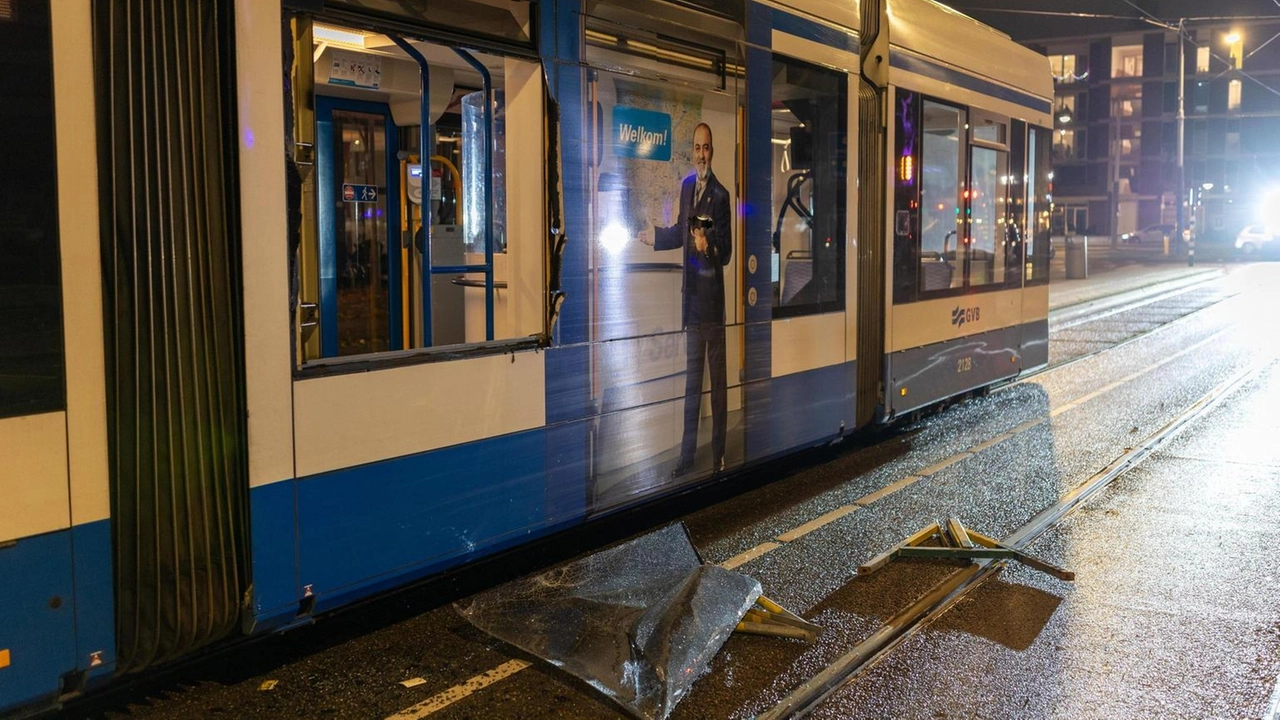 Polizia non esclude legami con aggressione a tifosi israeliani