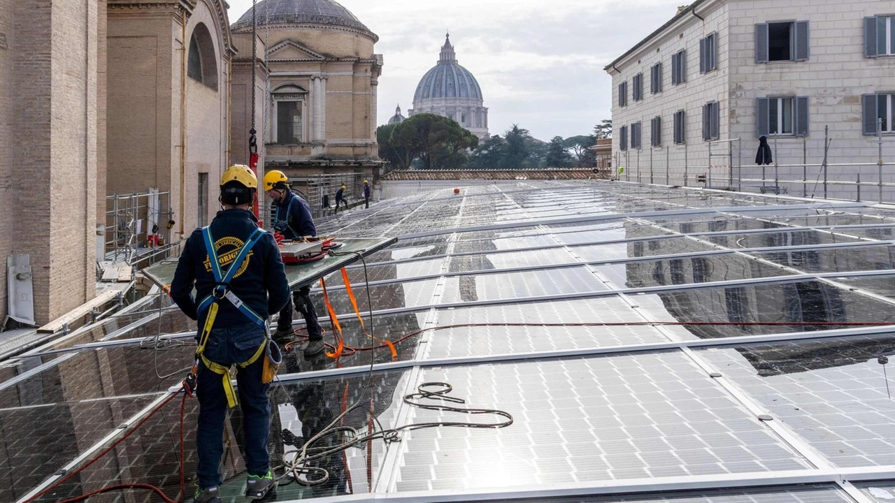 Musei Vaticani: inaugurata la nuova copertura vetrata fotovoltaica per ridurre l'impronta di carbonio