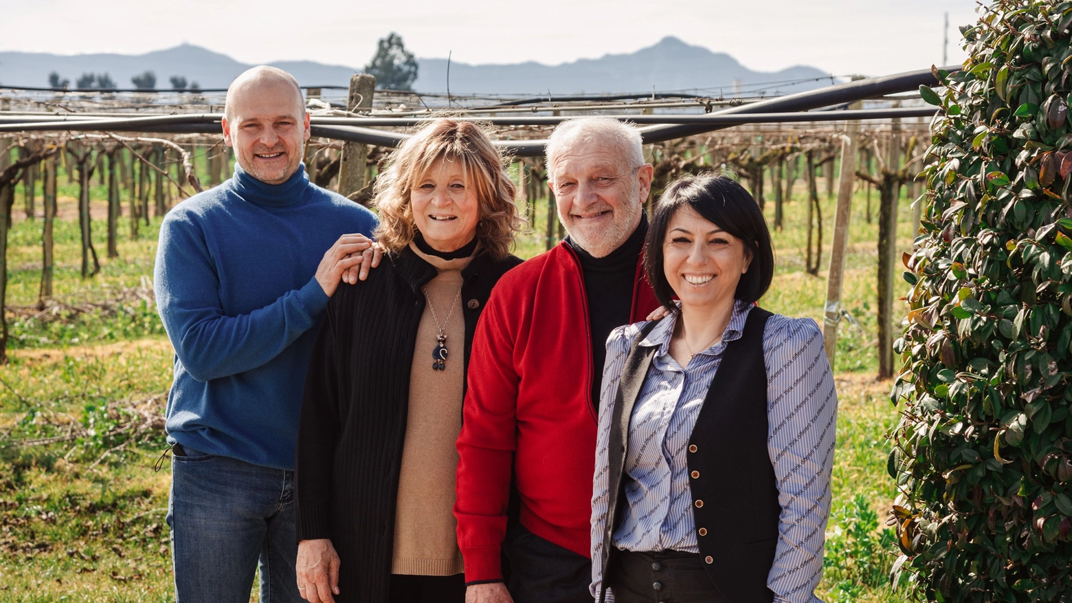 A Terracina, nell’azienda della famiglia Pandolfo, un agriturismo con ristorante gourmand affianca una produzione vinicola di qualità