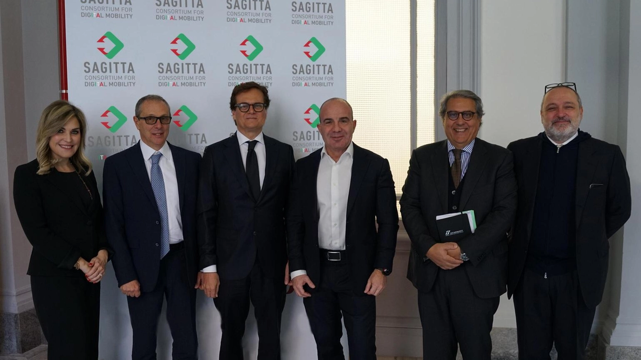 Sagitta, consorzio di Almaviva e Fs, punta a soluzioni digitali globali per trasporti e logistica, promuovendo infrastrutture in Italia.