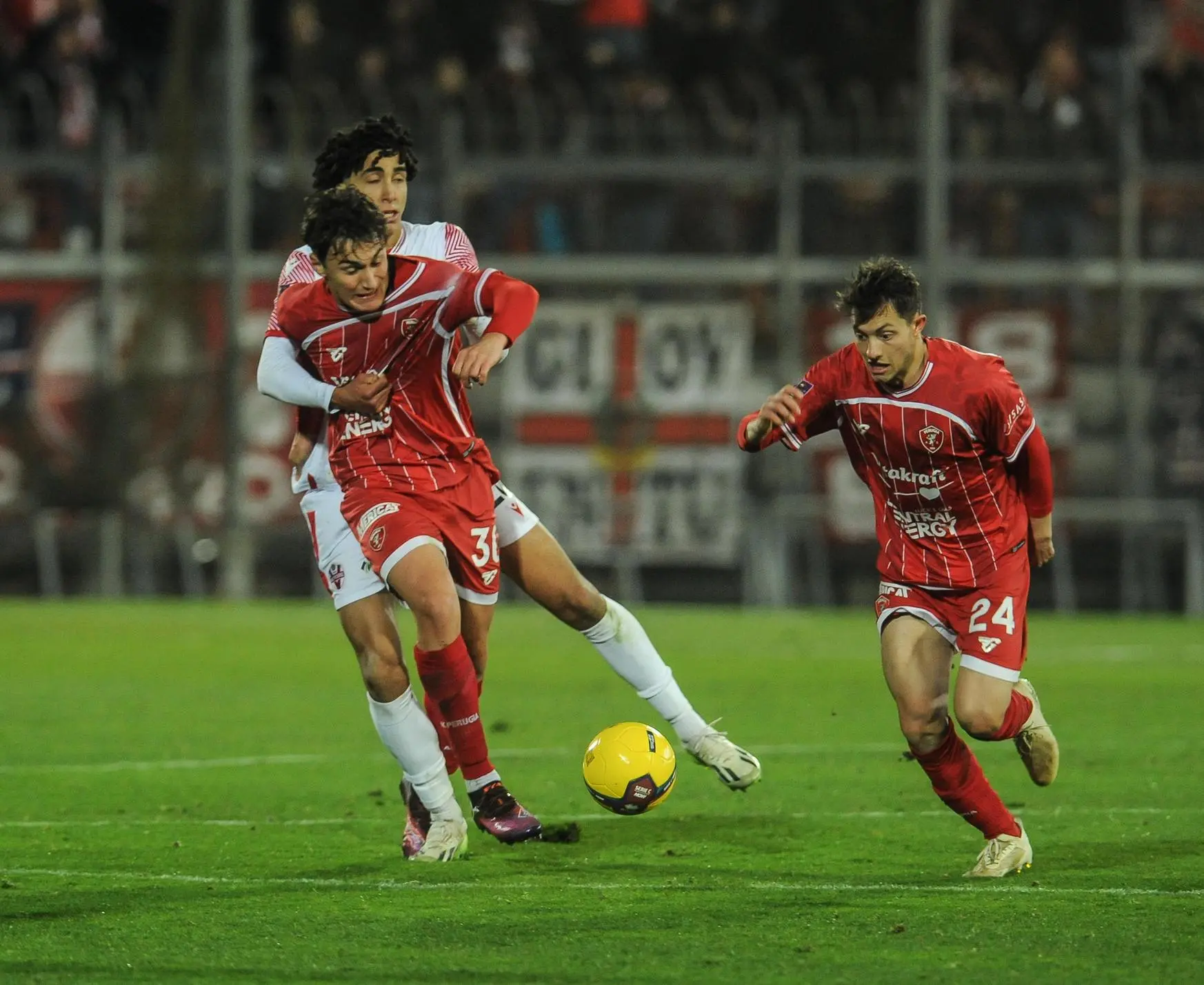 Il Perugia si aggrappa alla storia. Monday night al Curi con l’Ascoli