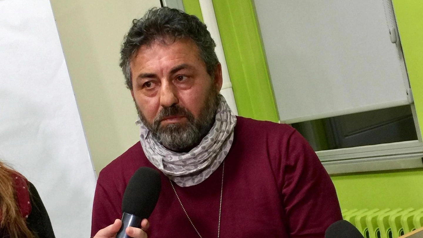 Alessio Feniello, papà di Stefano (Ansa)