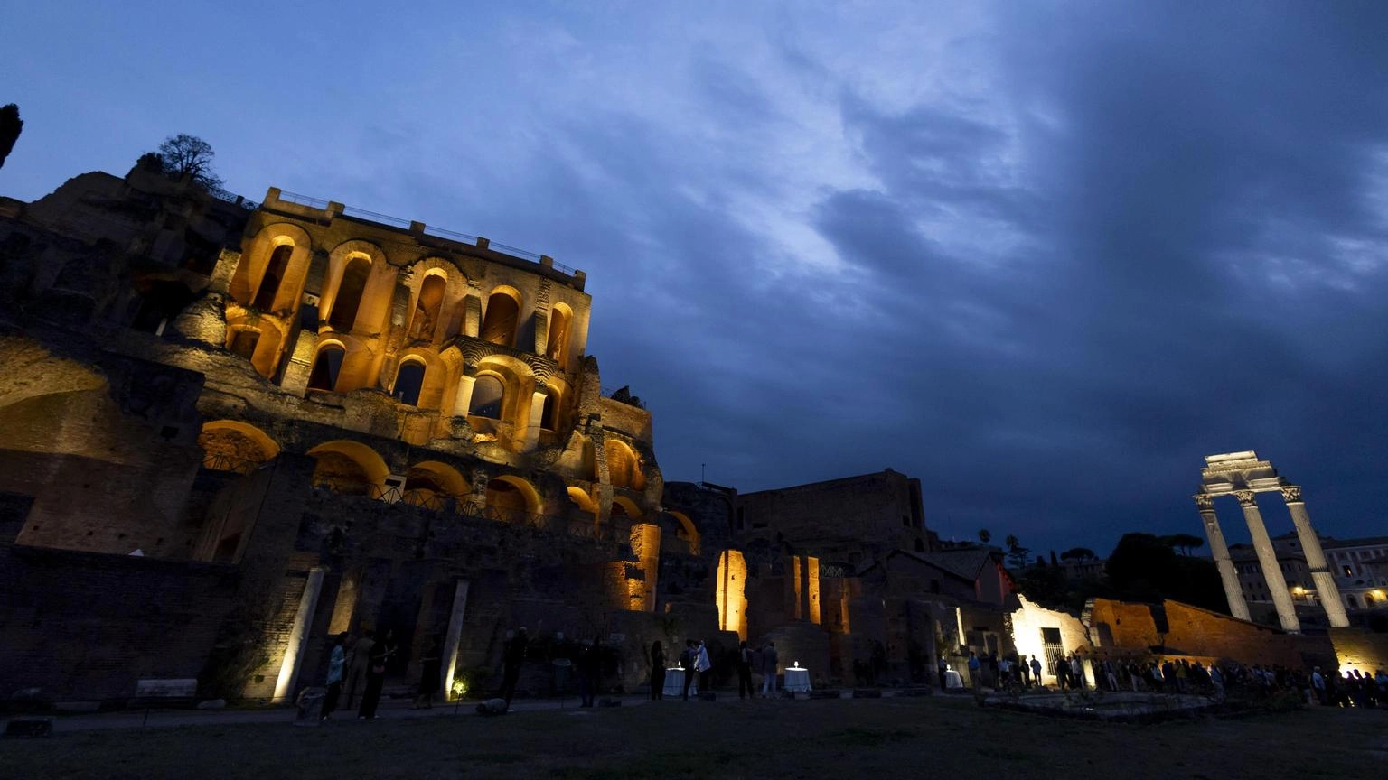 Wef, 'l'Italia è nella top ten del turismo mondiale'