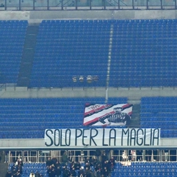 San Siro, il gelo e la rabbia. La Curva Sud vuota per 15’. Poi feroce contestazione che non risparmia nessuno