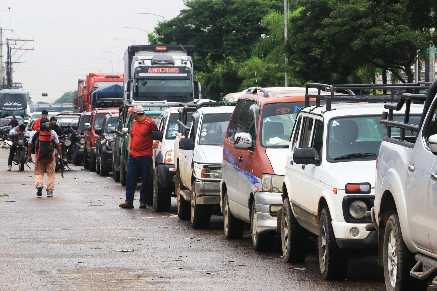 Carenza di carburante in Bolivia: proteste e trasporti pubblici in crisi