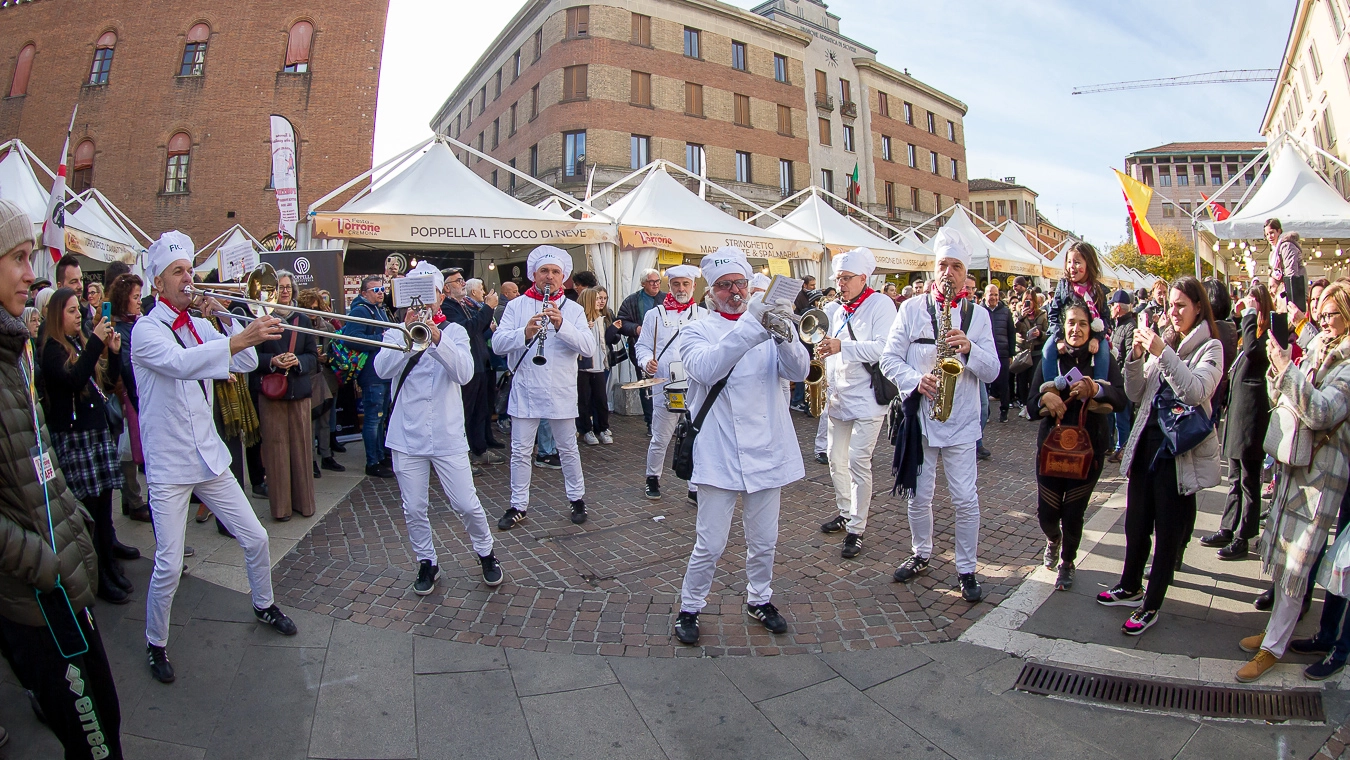 Dal 9 al 17 novembre 2024 la 27esima edizione della festa dedicata al prodotto gastronomico simbolo della città. Ricco programma di degustazioni ed eventi collaterali