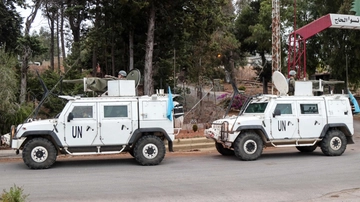 Unifil, ferito un altro casco blu nel sud del Libano. L’Idf ai civili: “Non rientrate nelle vostre case”. Sirene nel nord di Israele