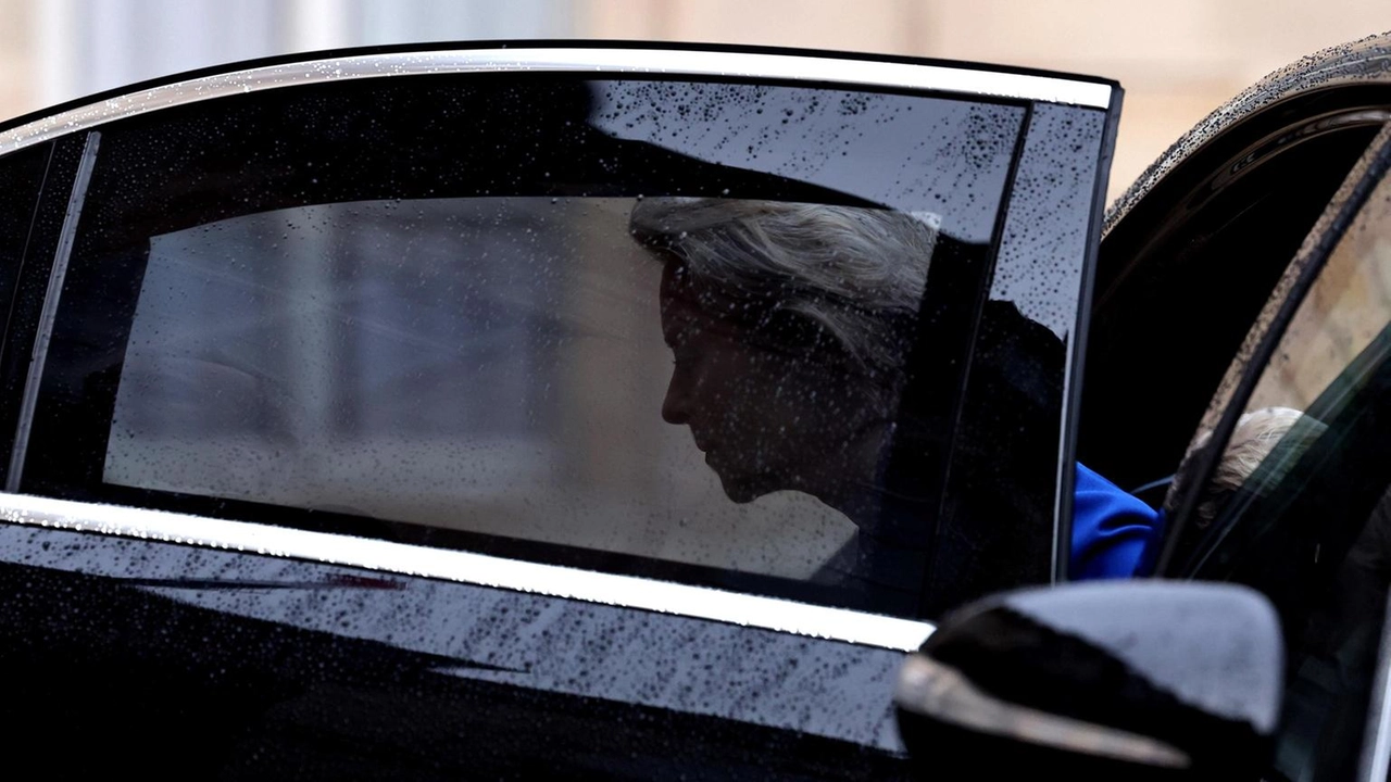 Ursula von der Leyen presenta il piano basato sul report Draghi per rafforzare la competitività dell'Europa.