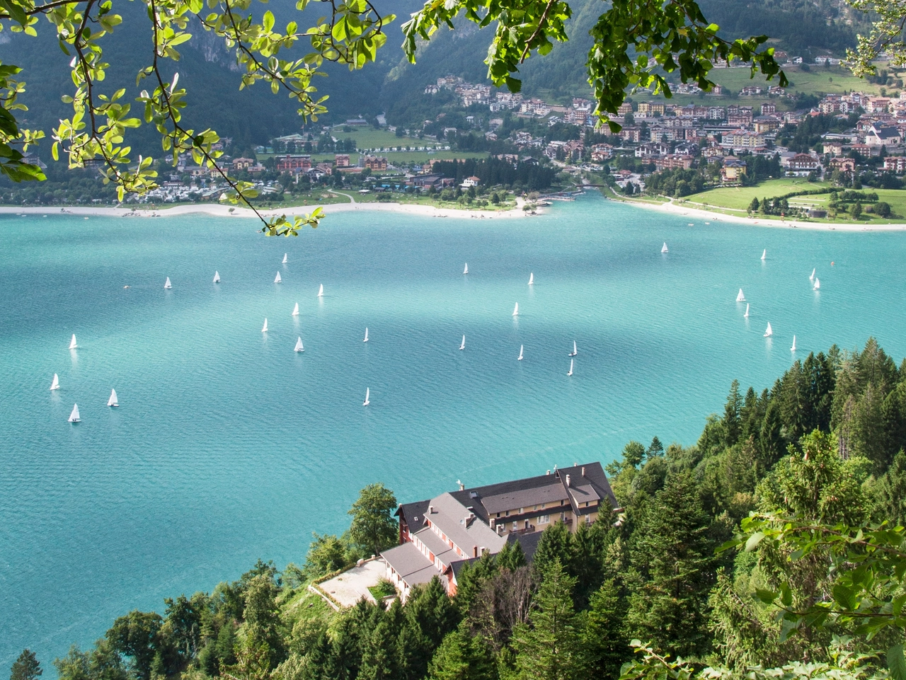 Il lago di Molveno (foto Filippo Frizzera)