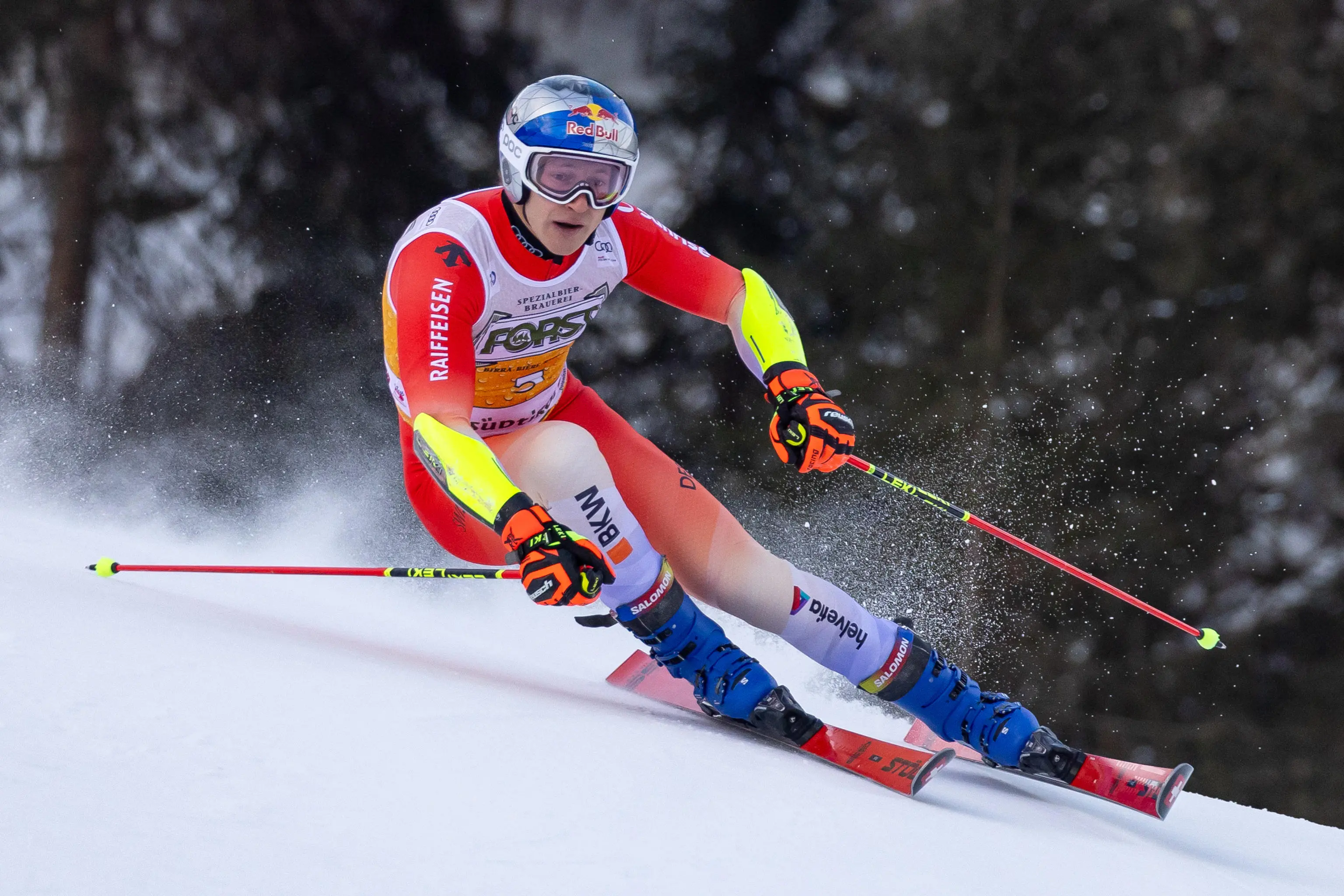 Slalom gigante Alta Badia, domina Odermatt davanti ad Anguenot. Rimonta di Vinatzer