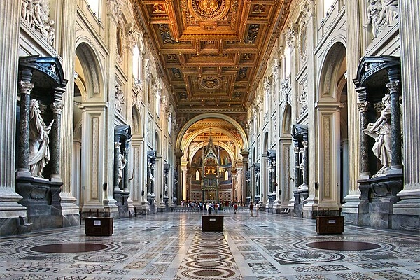 La Basilica di San Giovanni in Laterano a Roma