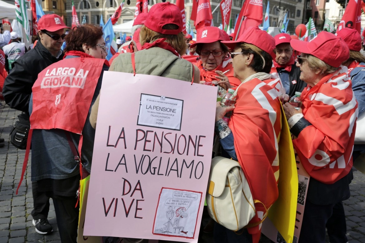 Pensioni, una manifestazione dei sindacati in una foto d'archivio