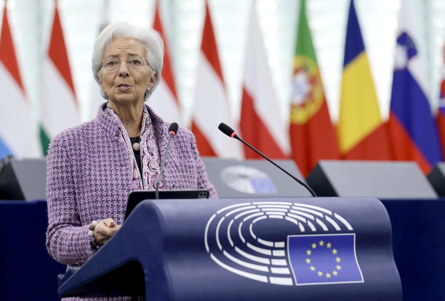 Lagarde, spesa per difesa e infrastrutture può far salire il Pil