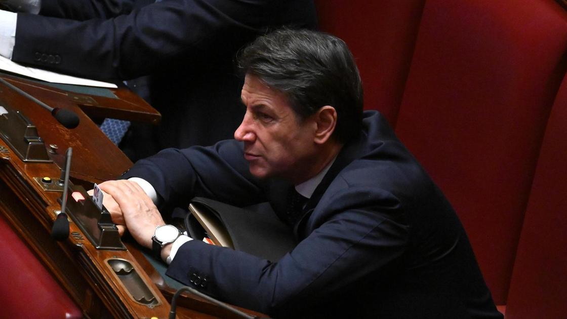 Giuseppe Conte critica governo sul caso Almasri: "Vergogna nazionale e internazionale"