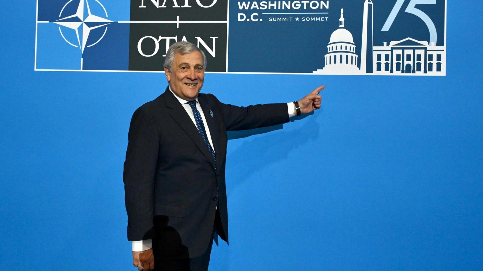 Tajani, 'Orban da Trump? Non rappresenta l'Ue'