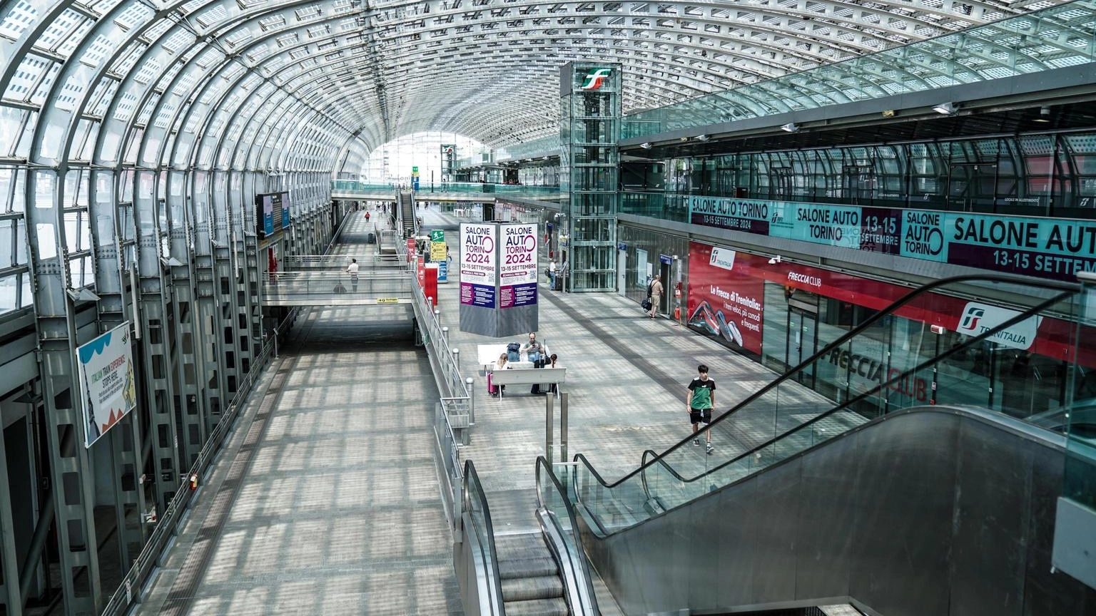 Sciopero mezzi pubblici, chiuse metro a Roma e Napoli