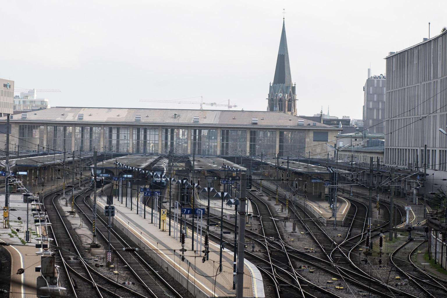 'Allarme terrorismo' a Vienna, evacuata stazione centrale