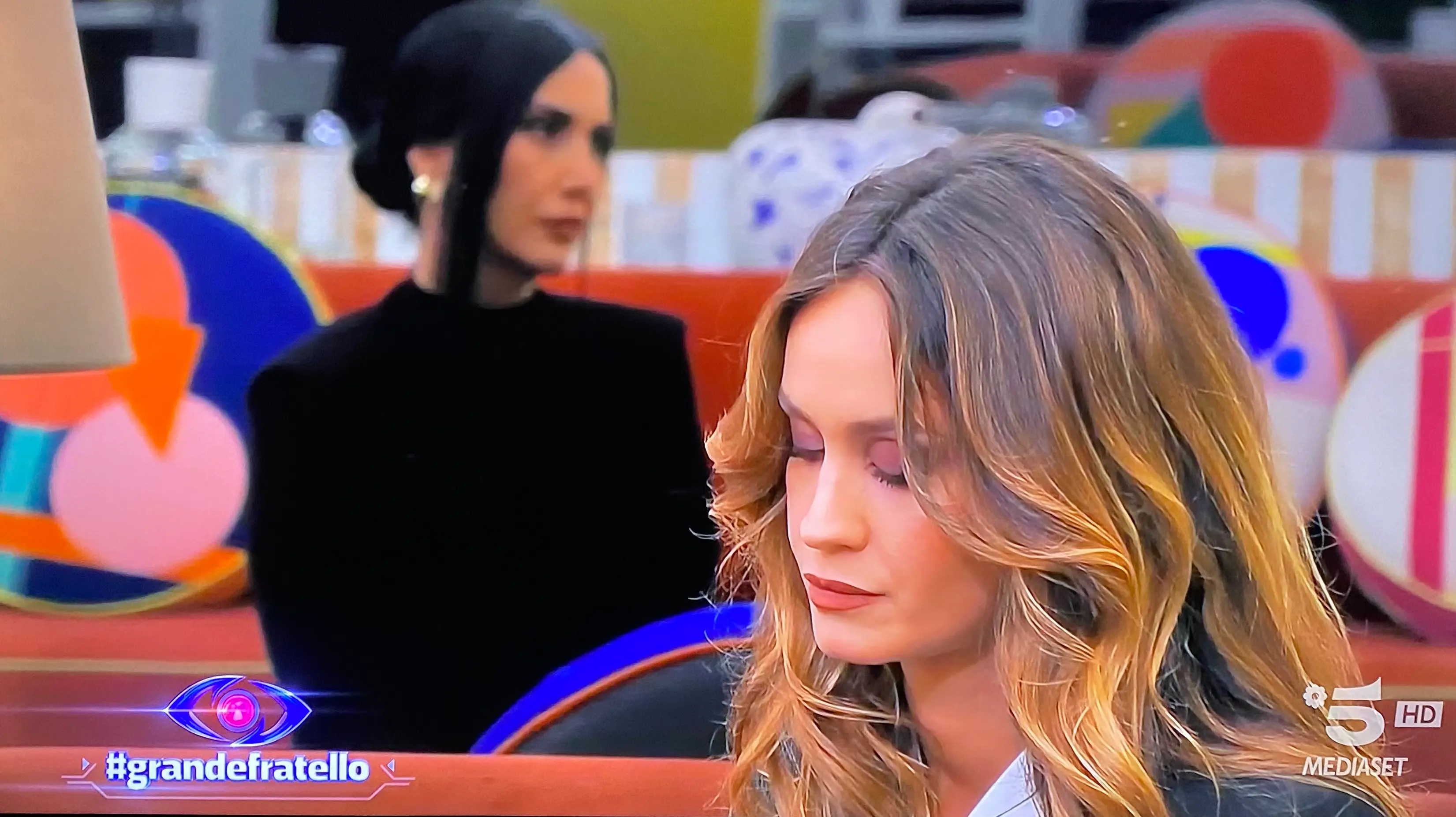 Pagelle Grande Fratello: Helena eliminata ma vince chiedendo scusa, Shaila cita Giulia De Lellis