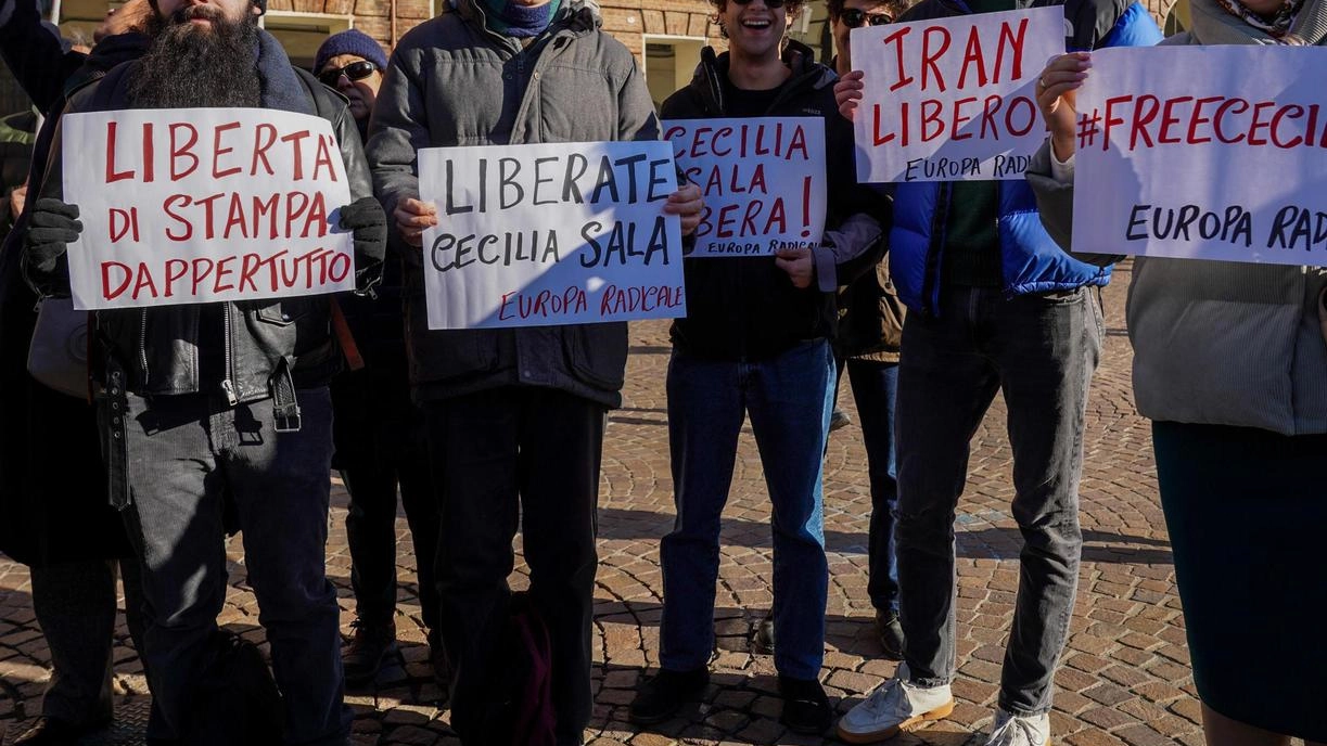 Scambio con l’iraniano arrestato a Milano? Potrebbe essere con prigionieri di altri Paesi. Il ministro Tajani: "Per ora nessuna accusa formalizzata, tempi non prevedibili".