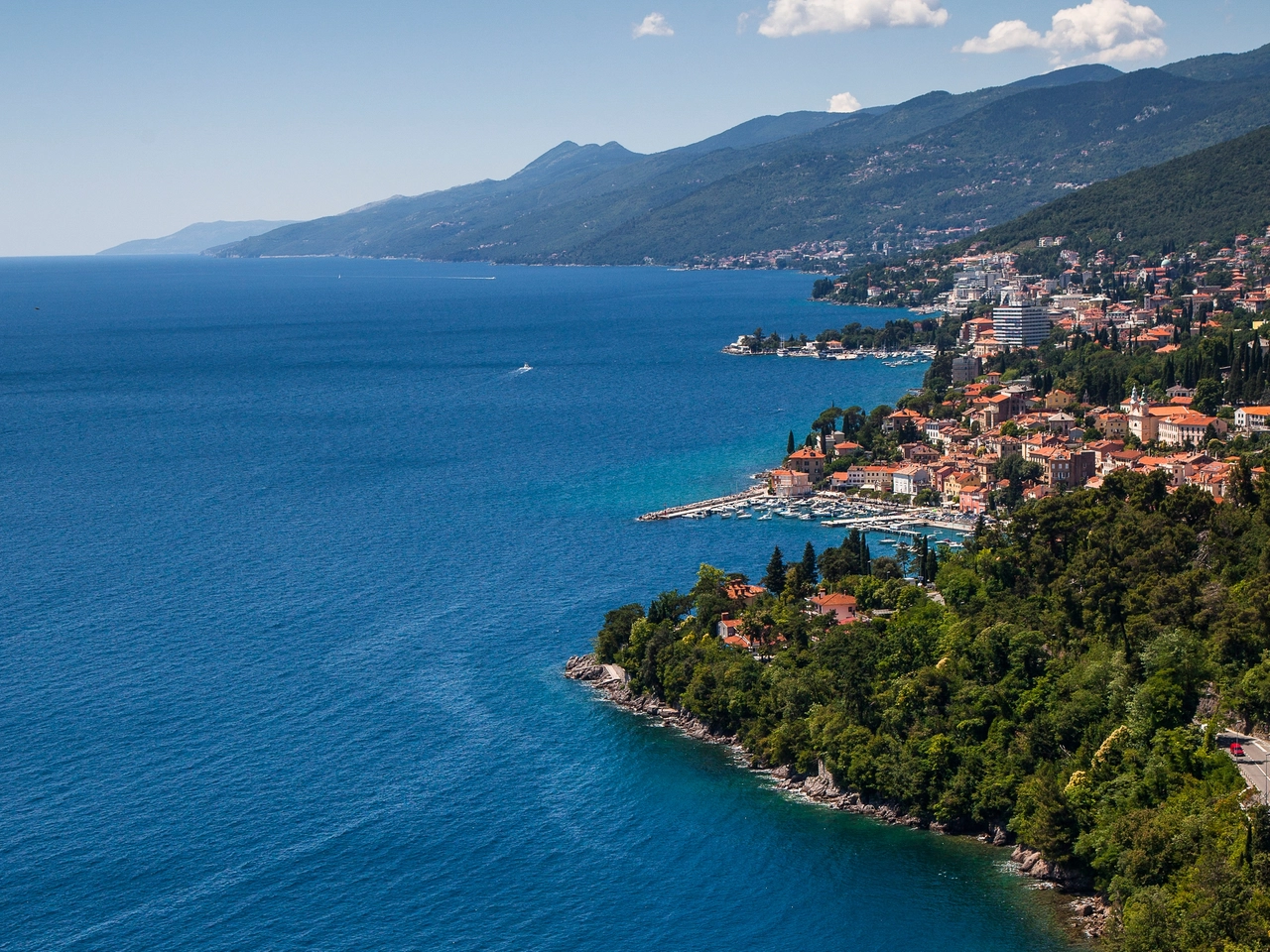 Veduta di Opatija/Abbazia (© Frank Heuer)