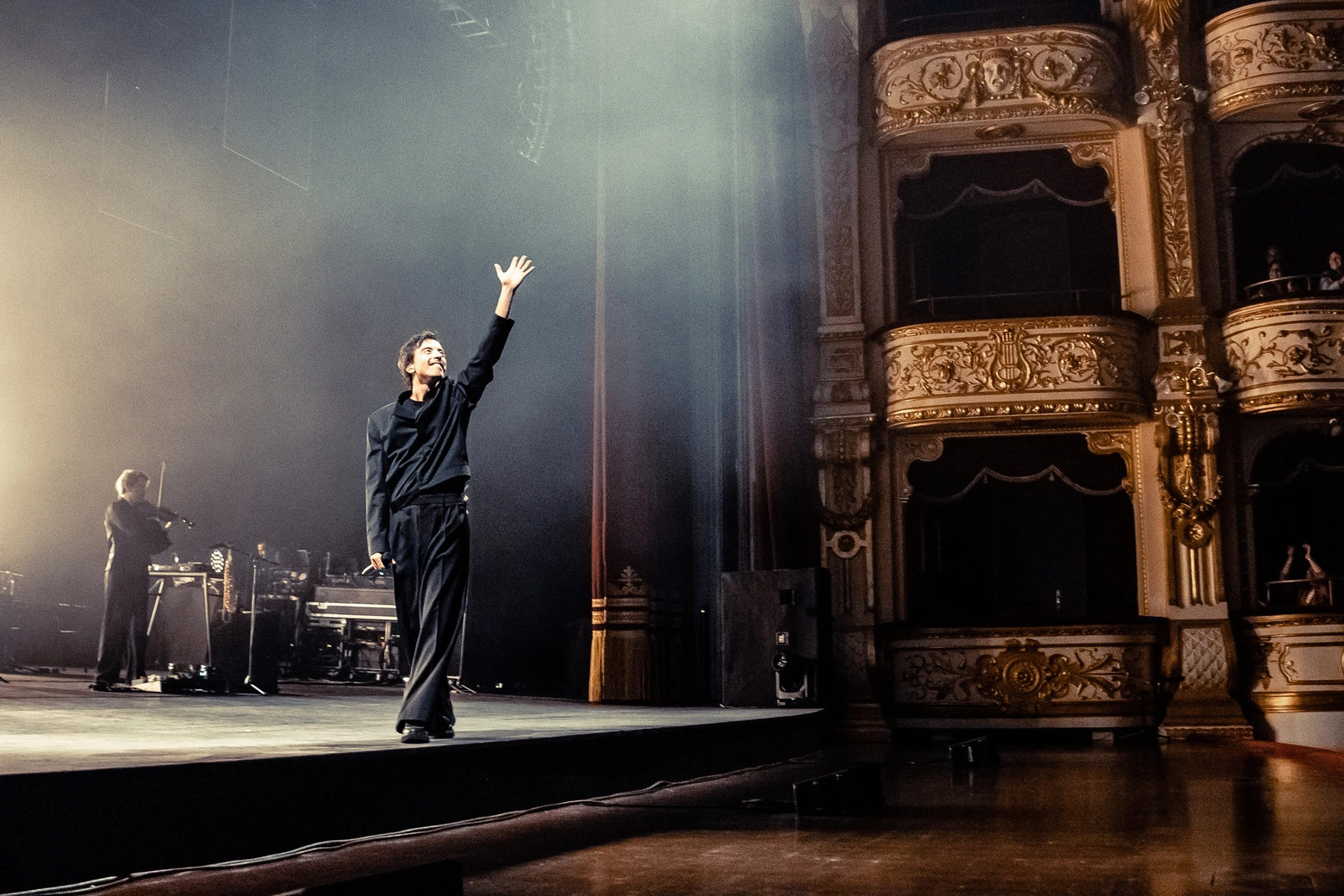 Diodato è in tour nei teatro (Foto Francesco De Leo)