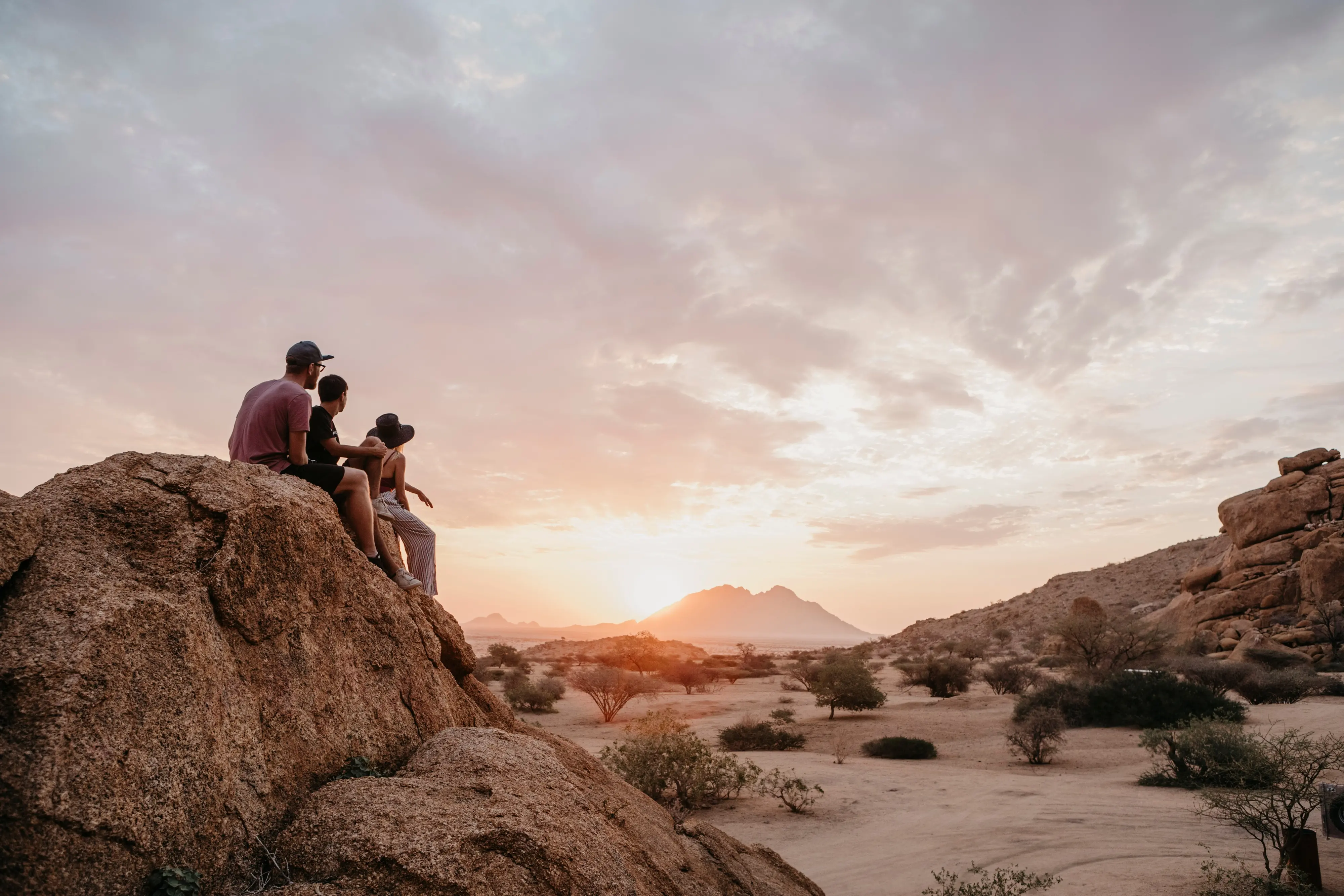 Accompagnatori esperti per viaggi straordinari: scoprire le meraviglie del mondo con Travel Expert