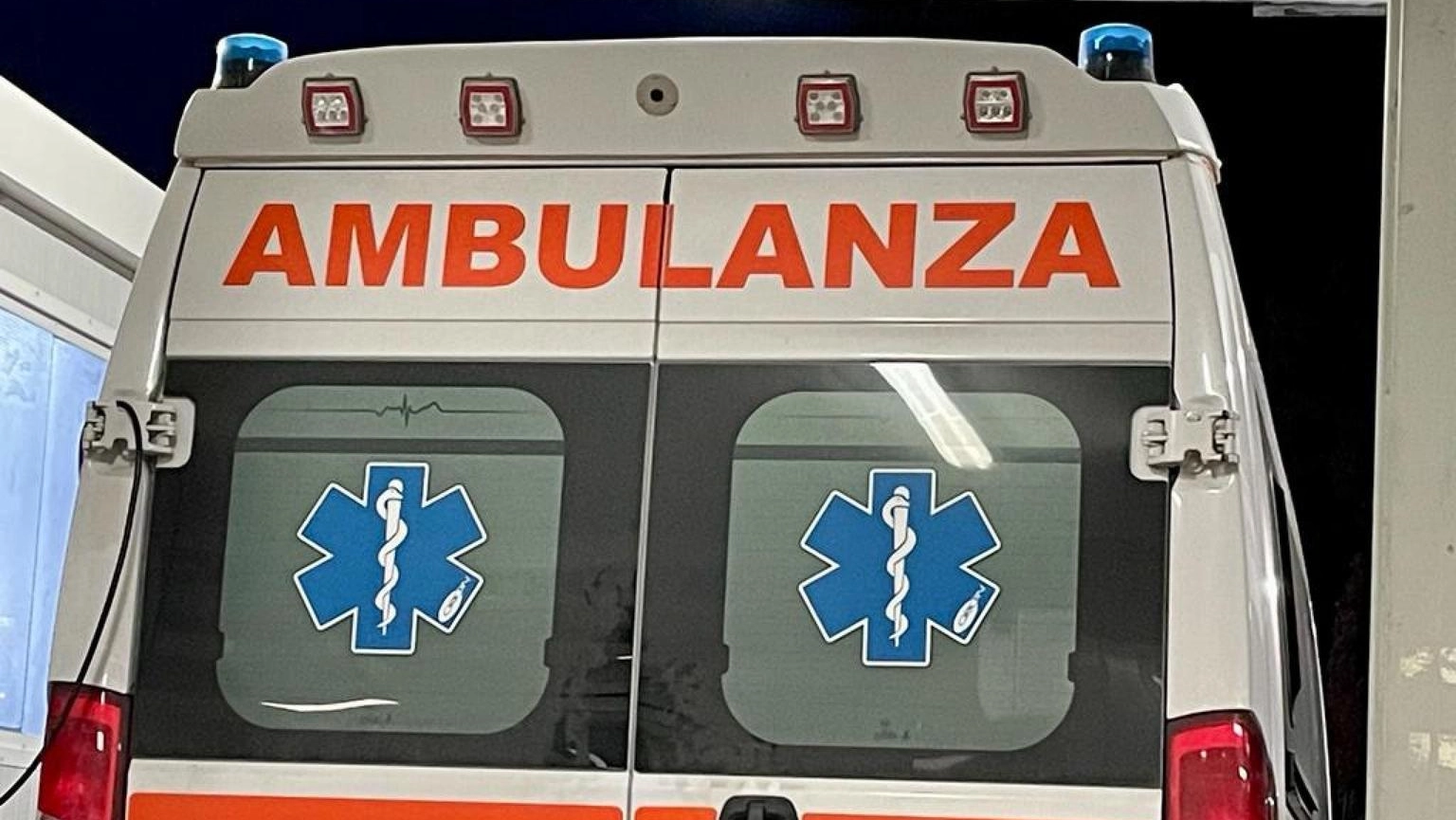 Violenza sessuale a bordo di un'ambulanza a Roma