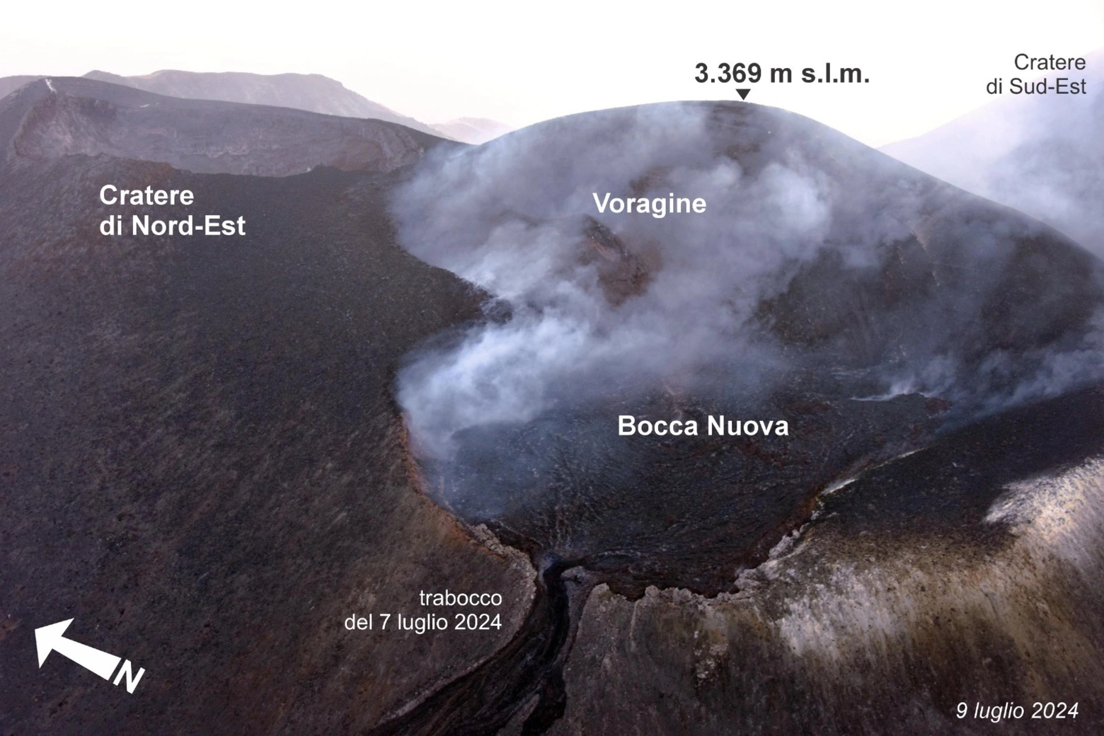 Sorpasso in vetta: la nuova 'cima' dell'Etna è il cratere Voragine