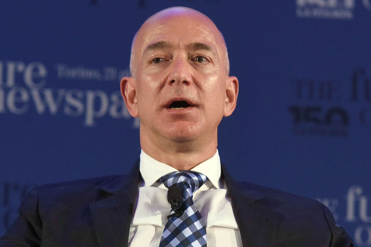 Jeff Bezos è tra gli uomini più ricchi del mondo