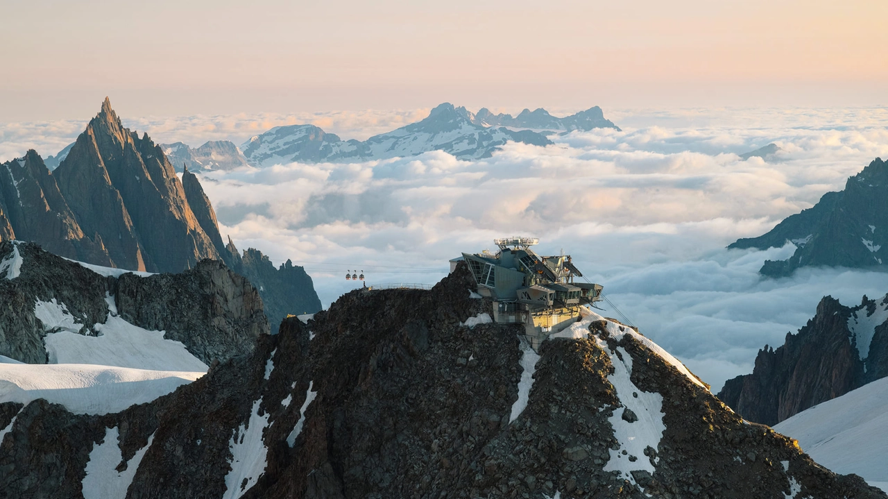 Monte Bianco, temperatura sopra lo zero per 33 ore consecutive