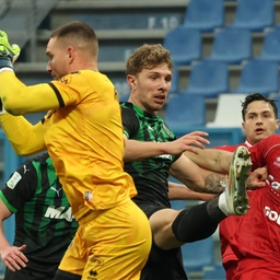 Serie B, 29esima giornata: il Bari ferma il Sassuolo, allo Spezia il big match col Pisa