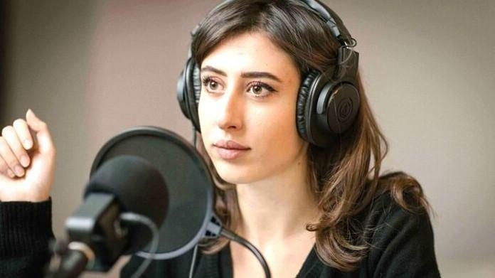 Chi è Cecilia Sala: la tv, i giornali e i podcast che raccontano le storie dal mondo