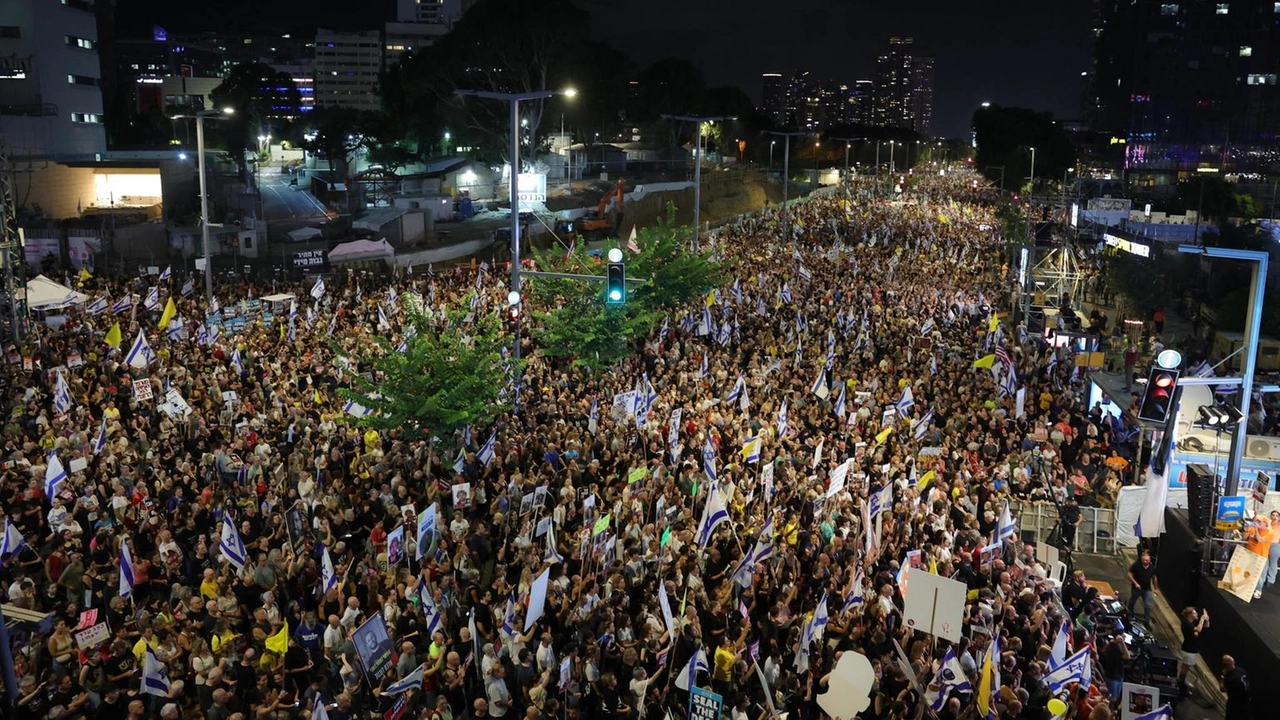 Promotori, fino a 400.000 persone a ennesimo weekend di protesta