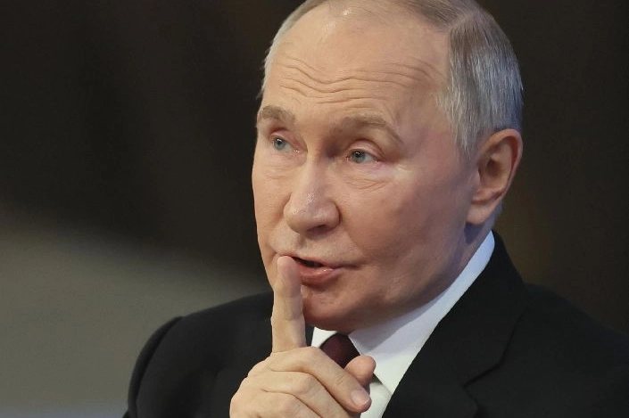 Vladimir Putin durante la conferenza di fine anno