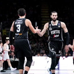 Basket, Serie A: Virtus e Brescia agganciano Trento. Impresa di Pistoia contro Napoli