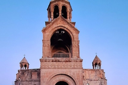 Etchmiadzin, recentemente restaurata