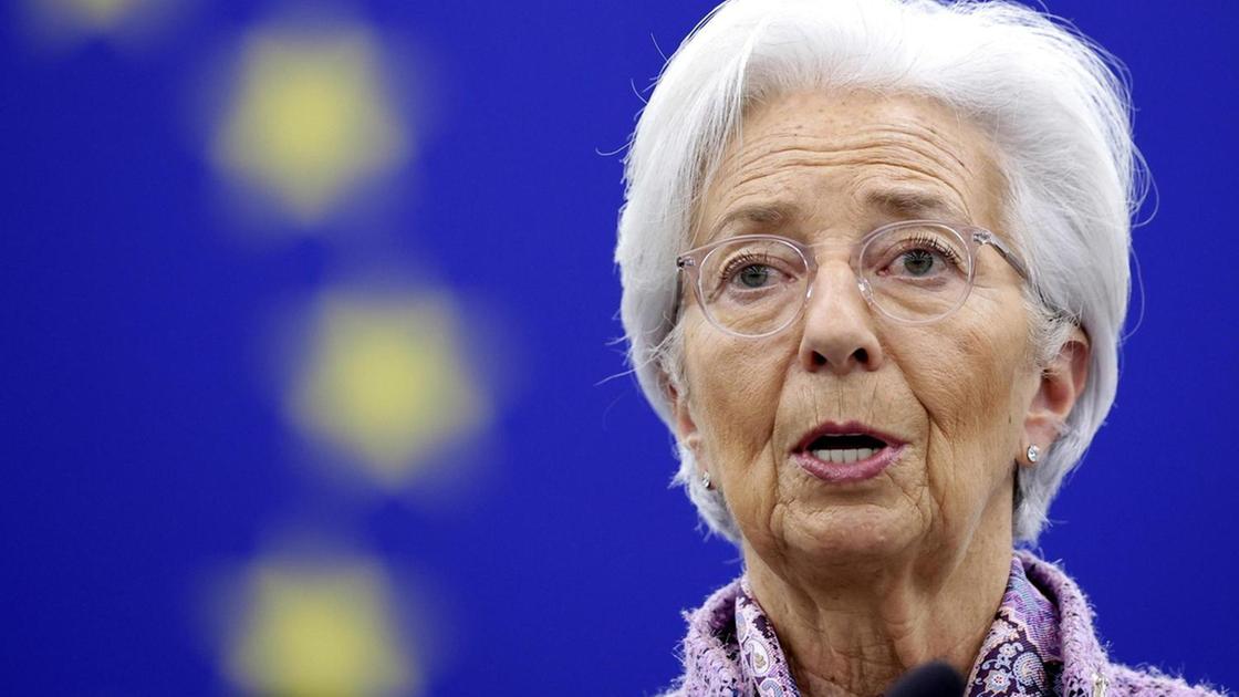 Lagarde lancia l’allarme inflazione: "Incertezza elevata, pronti a tutto"