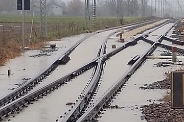 Maltempo e treni, chiusa per allagamenti la linea tra Reggio Emilia e Sassuolo