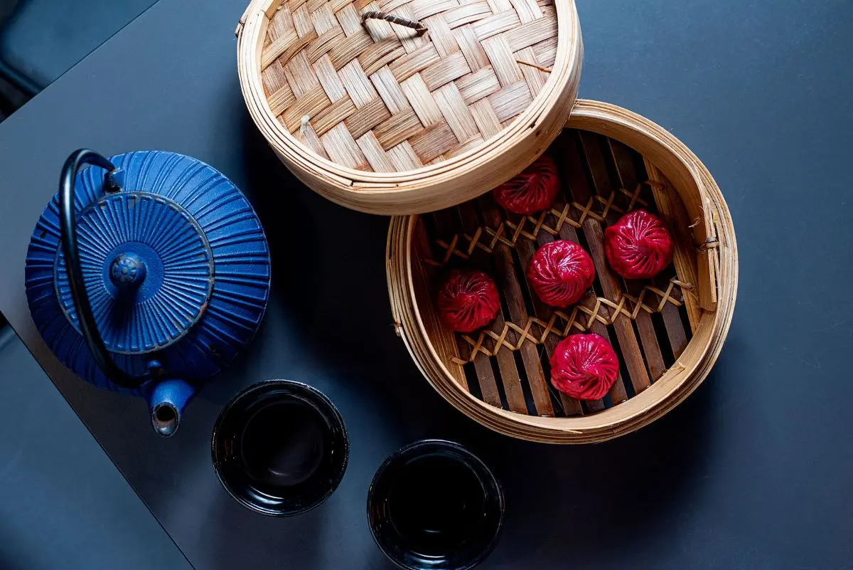 Guida Michelin 2024 Limited Edition: il piatto di Tuttofabrodo a base di Xiaolongbao