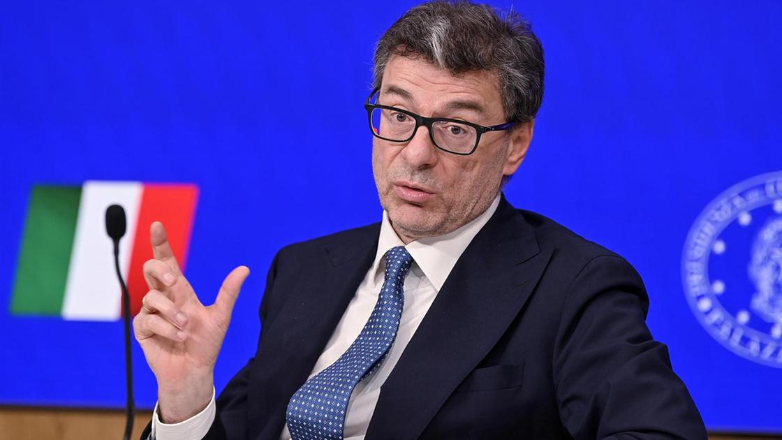 Giorgetti, nuove regole rendono complicato fare il bilancio