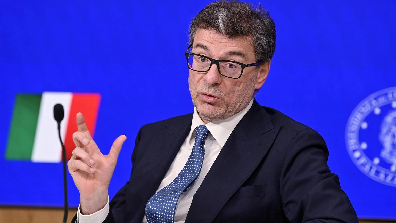 Giorgetti, nuove regole rendono complicato fare il bilancio