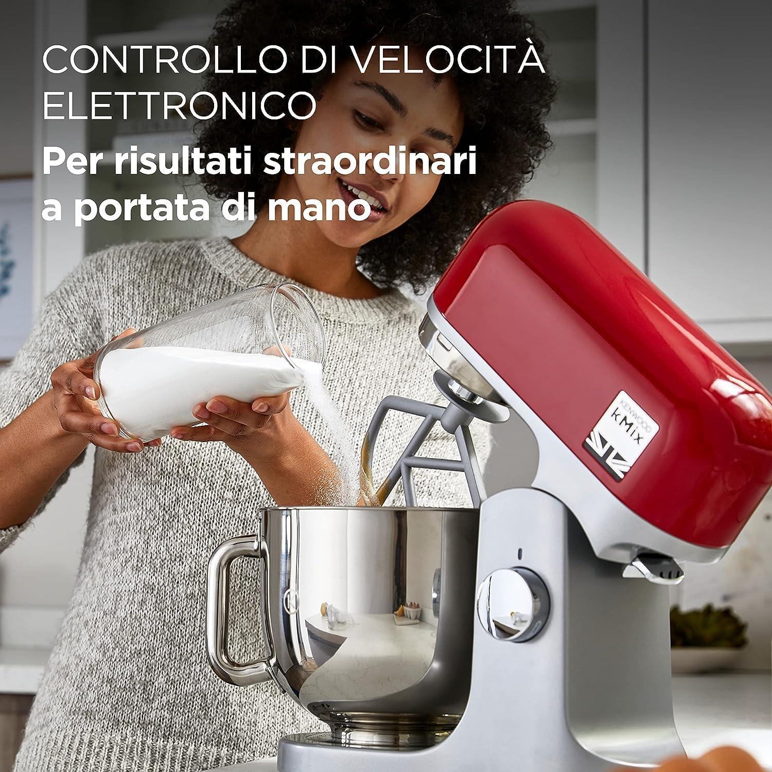 Creatività senza limiti in cucina con la nuova impastatrice planetaria Kenwood KMIX, personalizzabile con oltre 20 accessori, ora al 22% in meno, prezzo shock