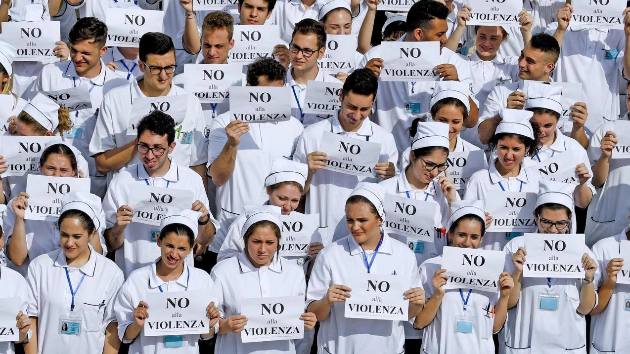 Violenza a sanitari inaccettabile,presto confronto con sindacati