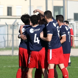 La Jesina regola il Villa con un gol "fantasma"