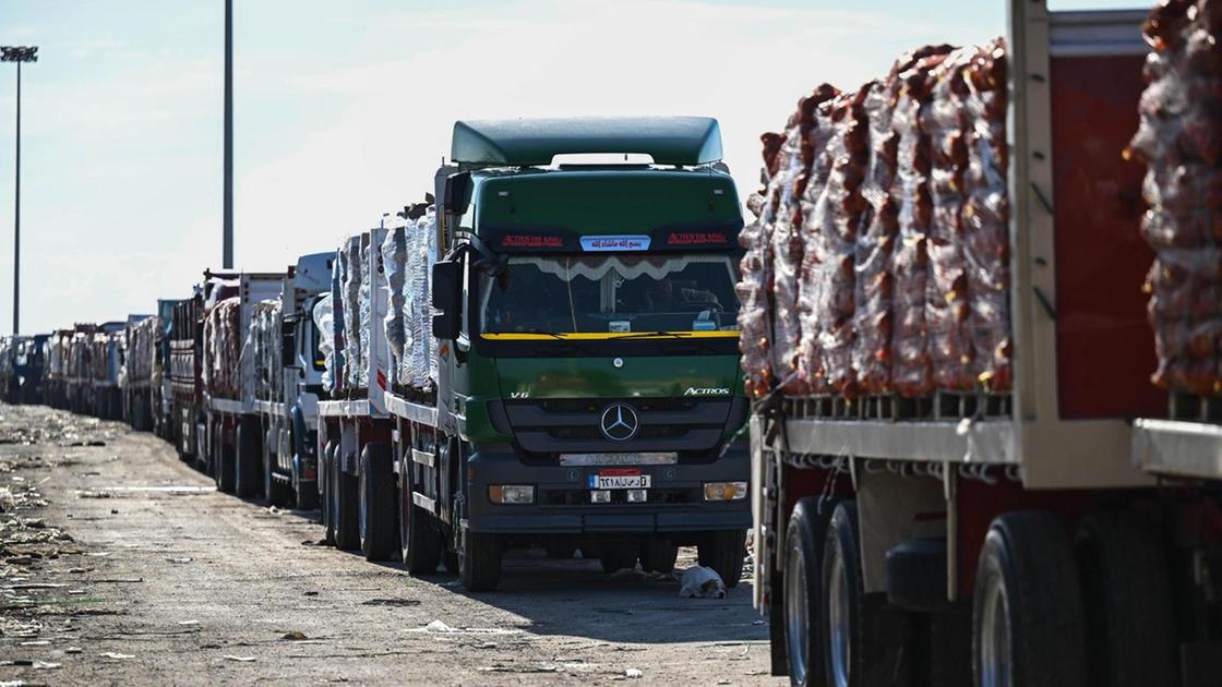 Israele smentisce: camper e macchinari pesanti non entreranno a Gaza