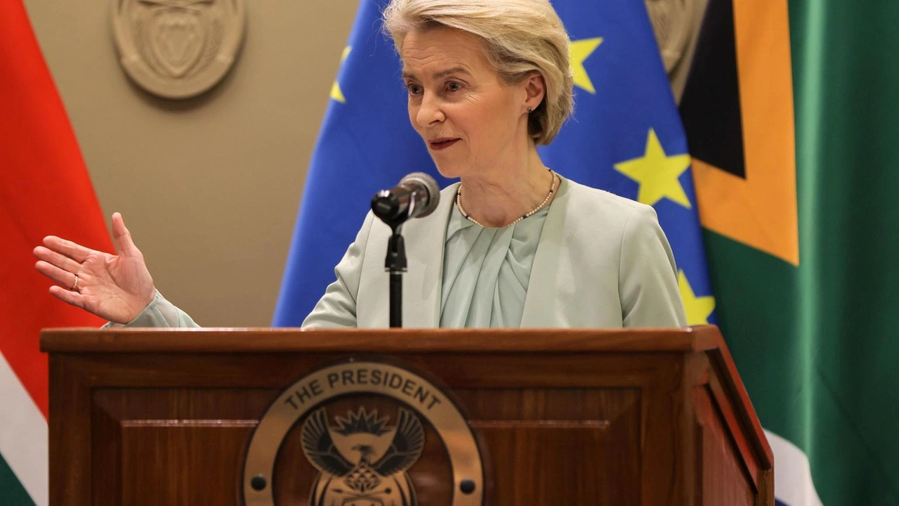 Ursula von der Leyen annuncia 'Prontezza 2030', un piano per rafforzare la difesa europea con investimenti su larga scala.