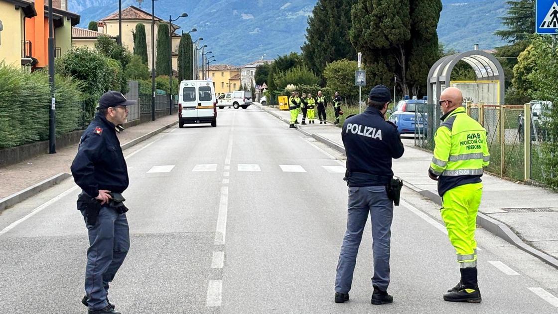 Mamma sparita con la figlia. Si è lasciata annegare. I due corpi abbracciati trovati su un isolotto