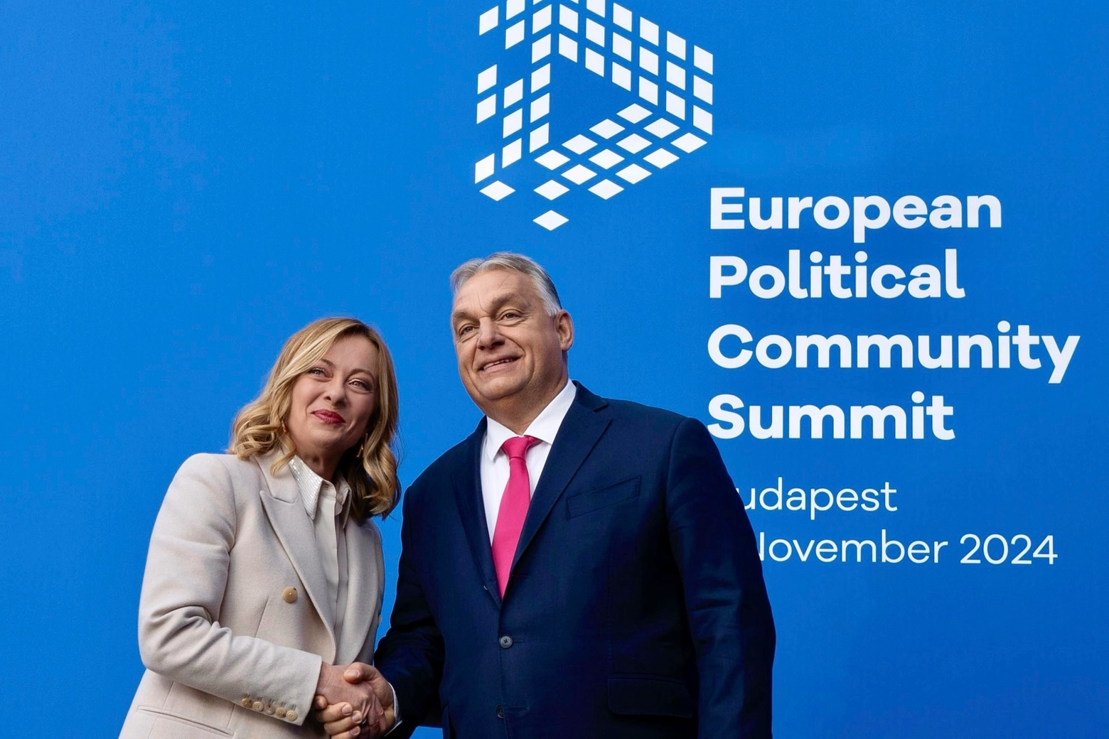 Meloni a Budapest per il summit della Comunità politica europea