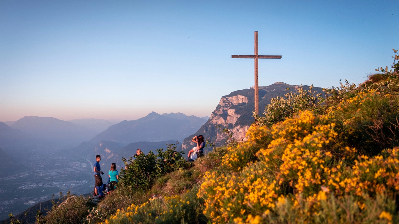 Dolomiti Paganella, sentieri per tutte le gambe nella natura del Trentino