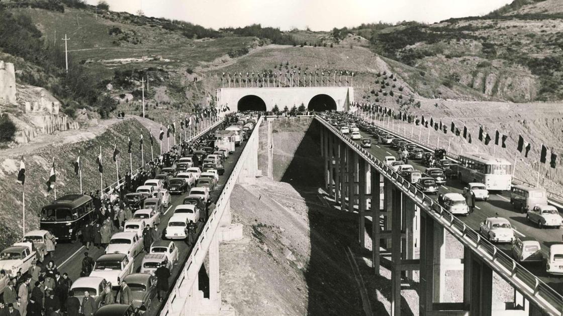 Autostrada del Sole fa 60 anni,cambiò la vita degli italiani